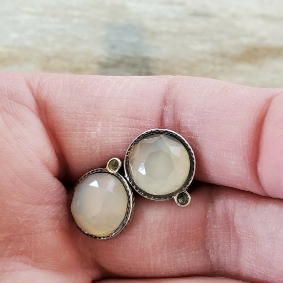 Satellite Paris Faceted Quartz Earrings Studs - Picture 7 of 11